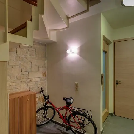 Athina Tatil Evi Hanya